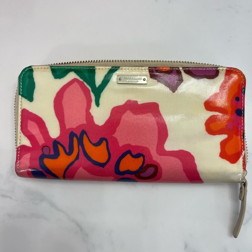 Kate Spade Floral Wallet
